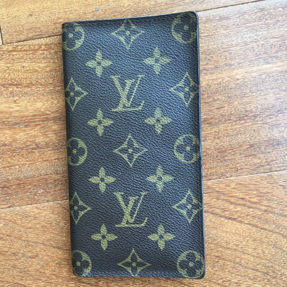 Louis Vuitton Bifold Wallet